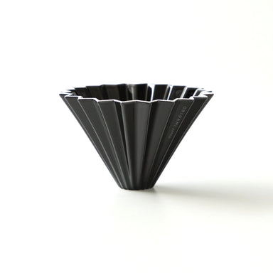 Origami medium ceramic dripper in black